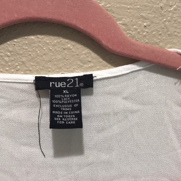 Forever 21 beach cover up sexy lacy vacation mode - Picture 2 of 5